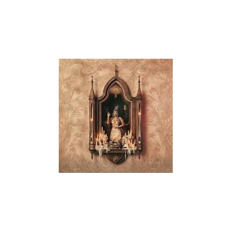 Melanie Martinez-Hades